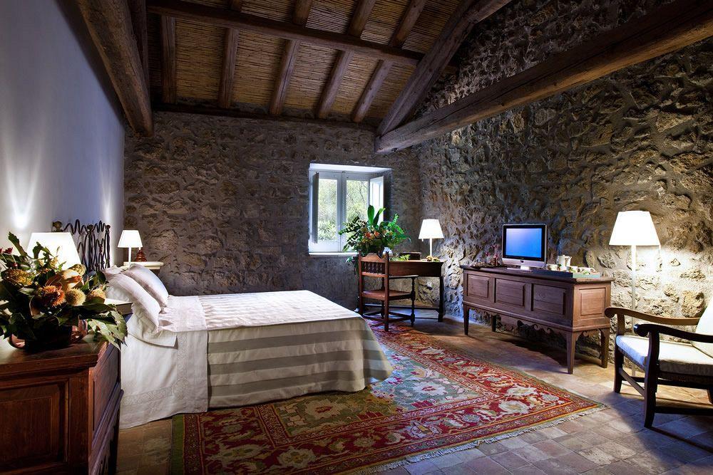 Отель Casa La Carrubbazza Сан-Грегорио-ди-Катания Экстерьер фото