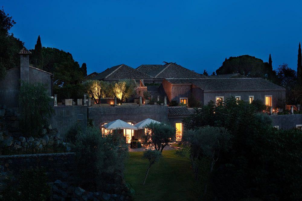 Отель Casa La Carrubbazza Сан-Грегорио-ди-Катания Экстерьер фото